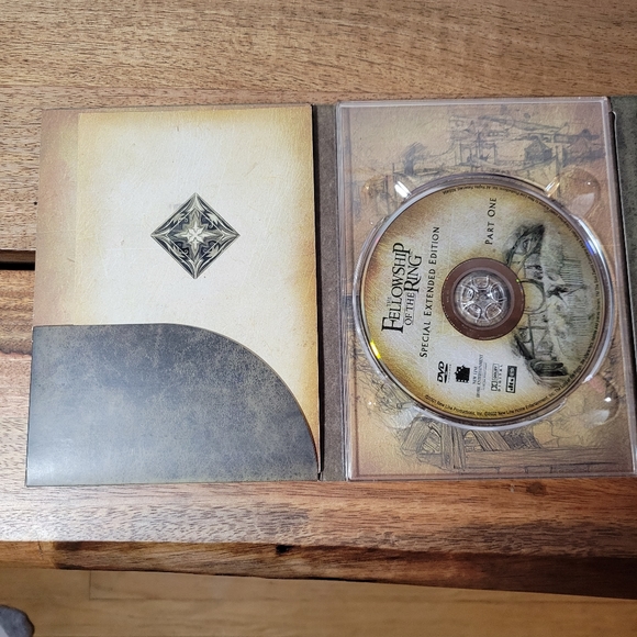 Lord of the rings fellowship of the ring 4 dvd set in box - Picture 10 of 11